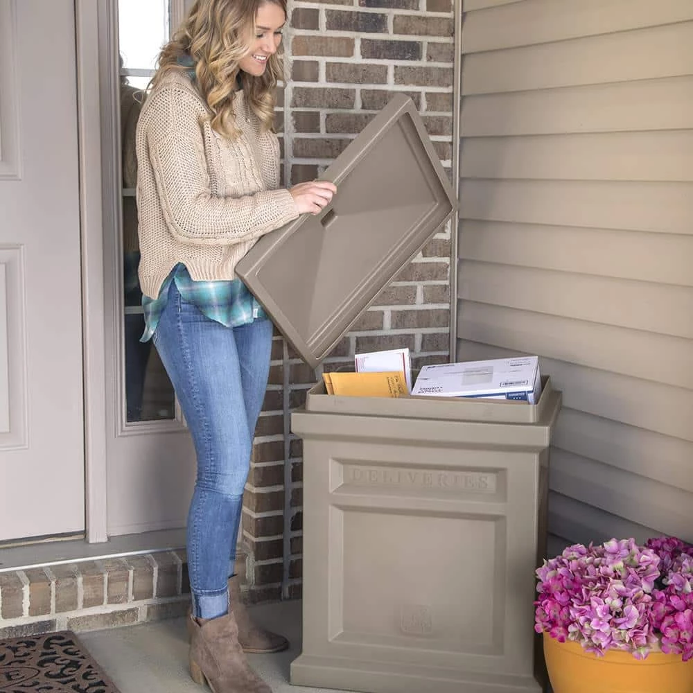 Step2 Mocha Express Plastic Parcel Delivery Box - Image 4