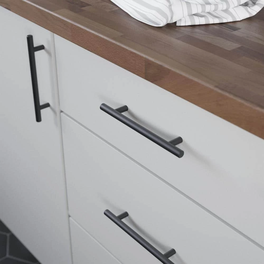 Franklin Brass Simple Bar 5-1/16 in. (128 mm) Matte Black Round Drawer Pull (30-Pack) - Image 2